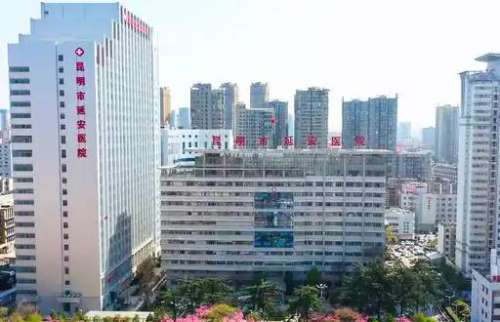 昆明市延安医院整形美容外科激光技术让黄褐斑/雀斑一扫光，术后肌肤零结痂