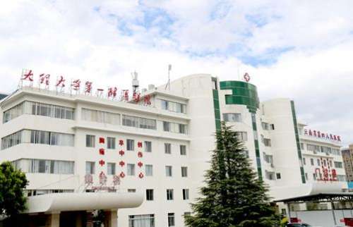 大理大学第一附属医院整形科隆胸技术，让你收获挺拔胸型+自然手感，术后穿衣超好看